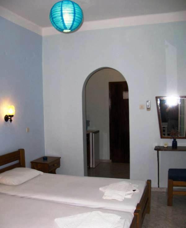 Atlantis Hotel Myrties Room photo